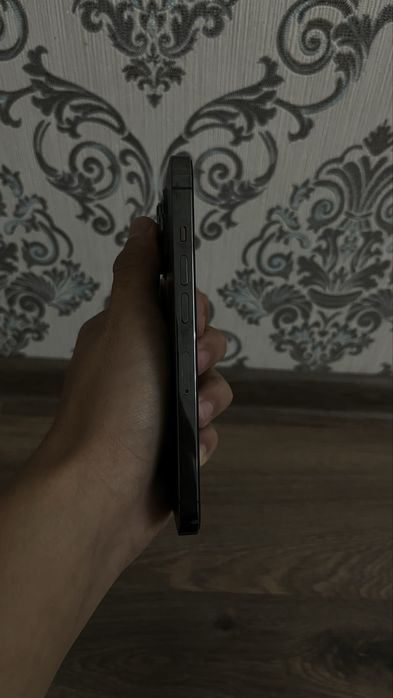 Айфон 13 про с гарантией