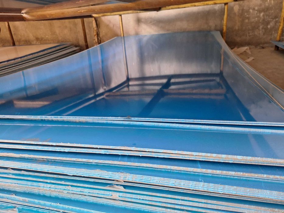 Алюмин лист глатки и рефлёни лист 1250х2500х1мм   2мм  3мм