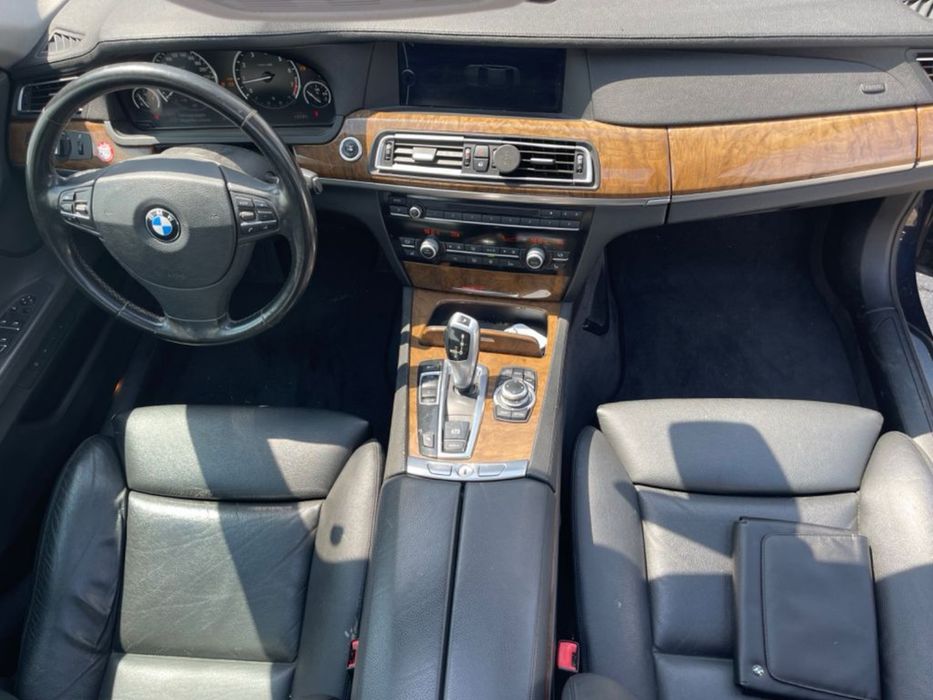 Kit conversie BMW Seria 7 F01, F02 2009-2012