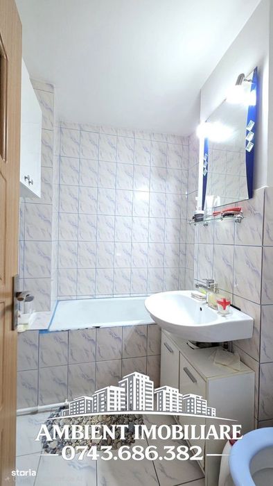 Apartament cu 2 camere, ETAJ 3, mobilat și utilat, VASLUI - zona NORD;