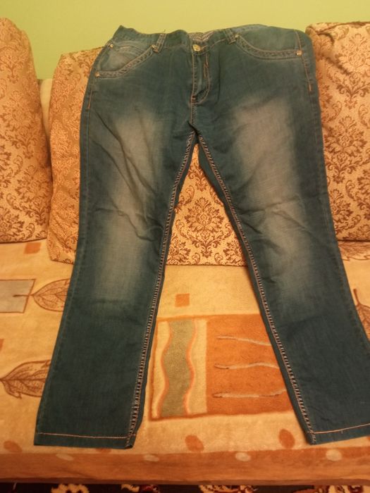 Продам брюки джинсовые