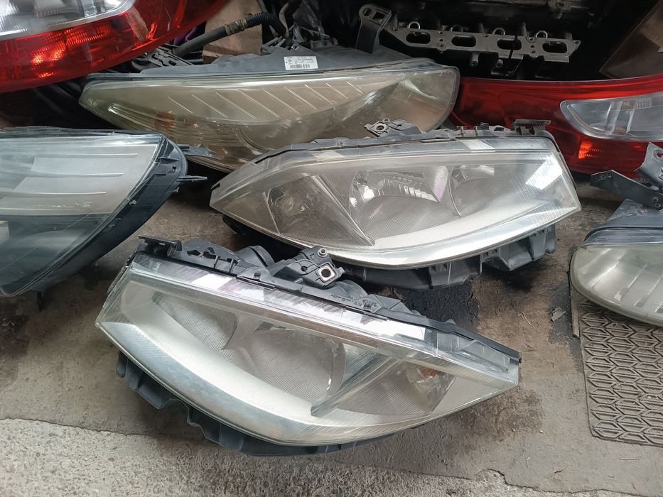 Far stop Dacia Logan Duster Fluence Megane3 Megane2 Arkana Scenic2