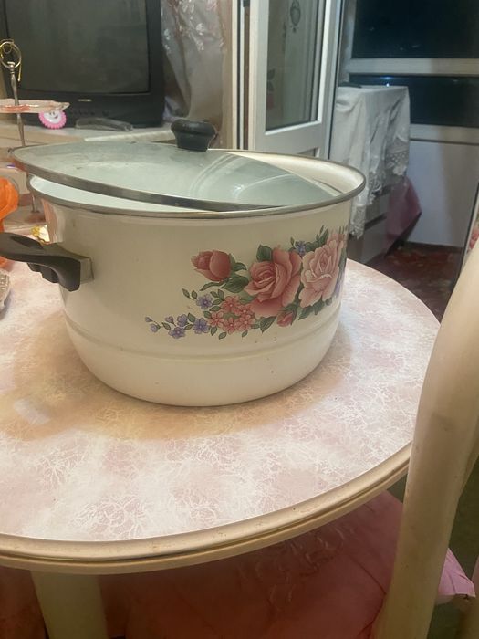 Кастрюля 15 литров 4000 тг