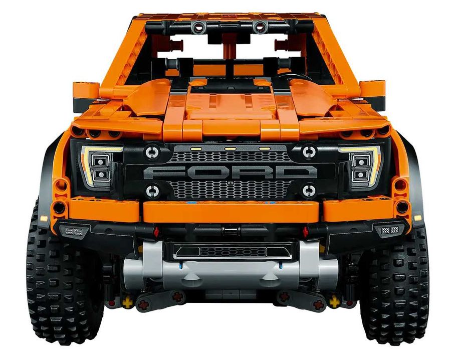 Set tip Lego Masinuta Ford Raptors F-150