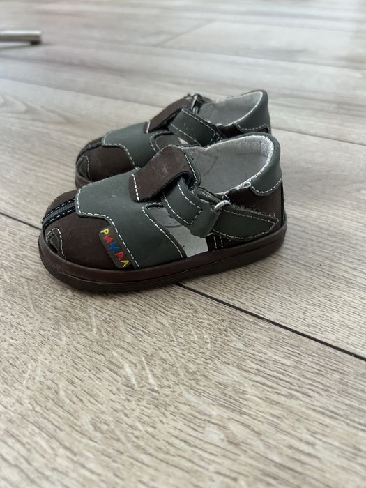 Продам сандали 10,5см