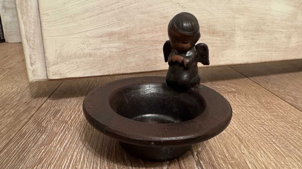 Много стара ръчна керамика! Свещник с декорация ангелче