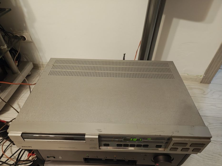Philips cd 460 cd player