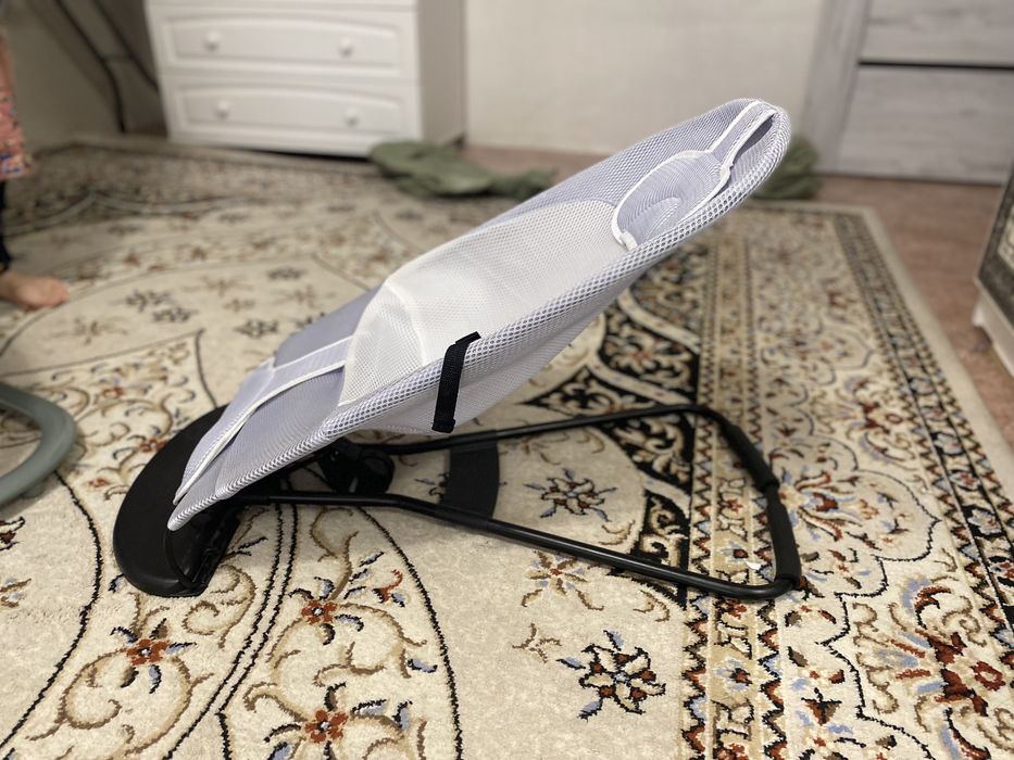 Продаю Шезлонг детский