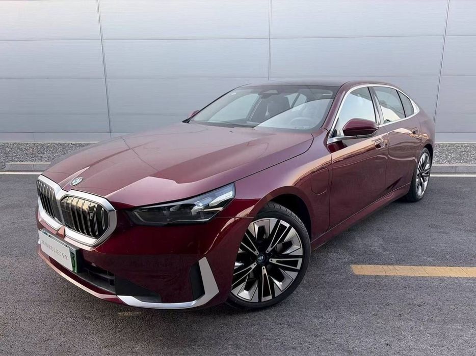 BMW i5 35L dop 2025 йил