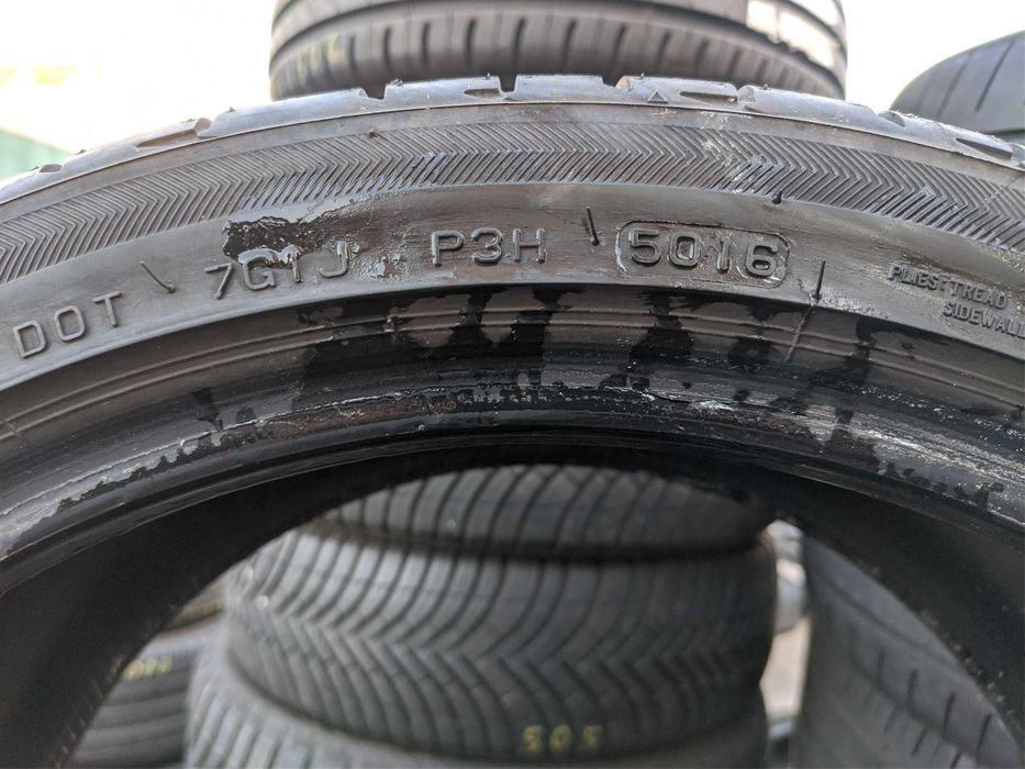 Летни гуми пакет 225 40 18 и 245 35 18 - Bridgestone
