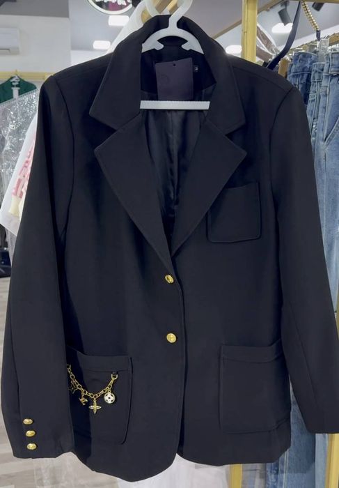 Классический костюм