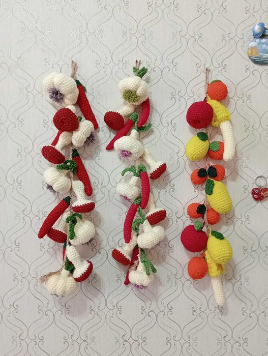 Цветы и деревья из бисера.