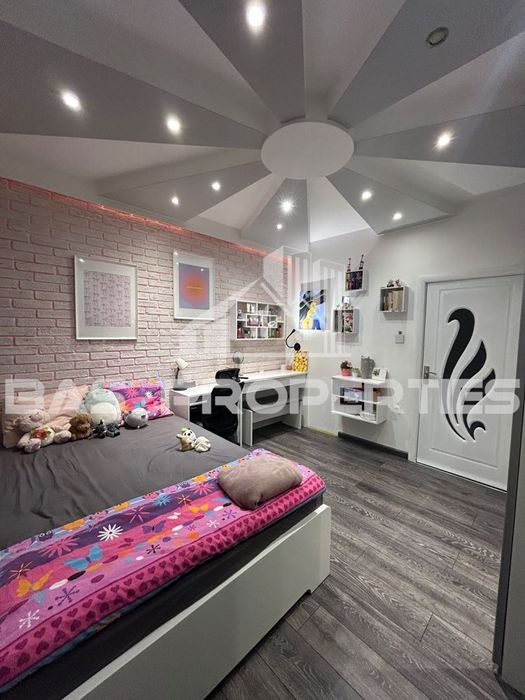 Продава се Двустаен апартамент в София, Дружба 1 - 68 кв.м за 2750 €/кв.м - Снимка #10