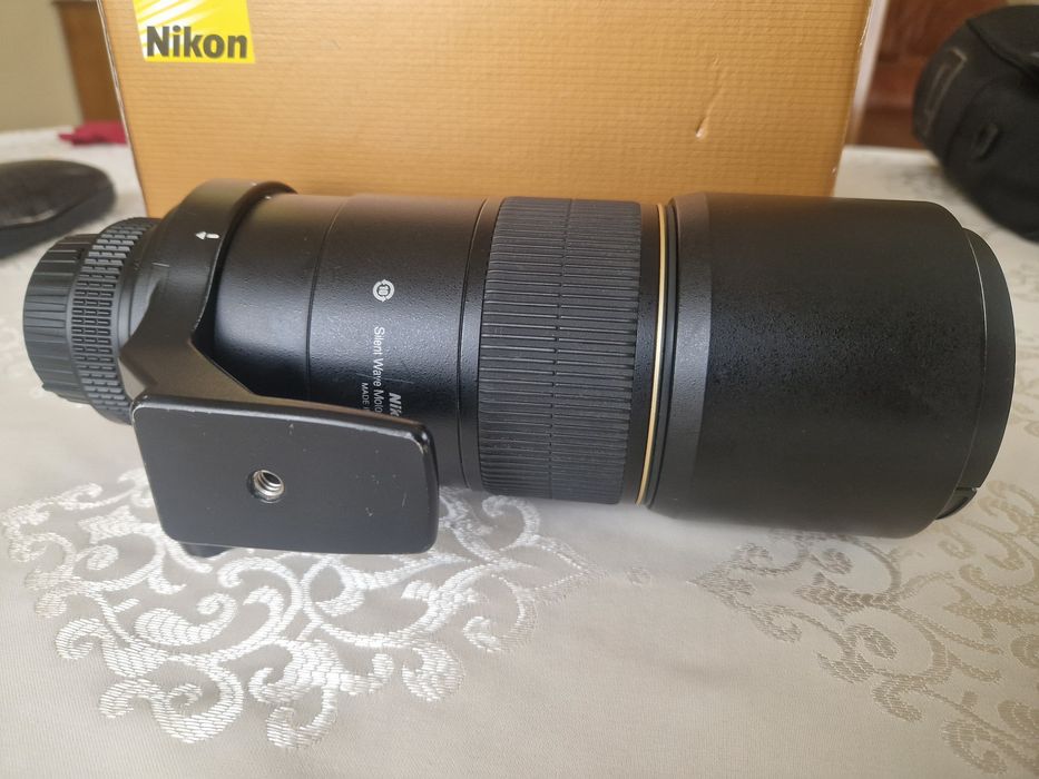 Obiectiv fix Nikon AF-S 300 mm IF-ED