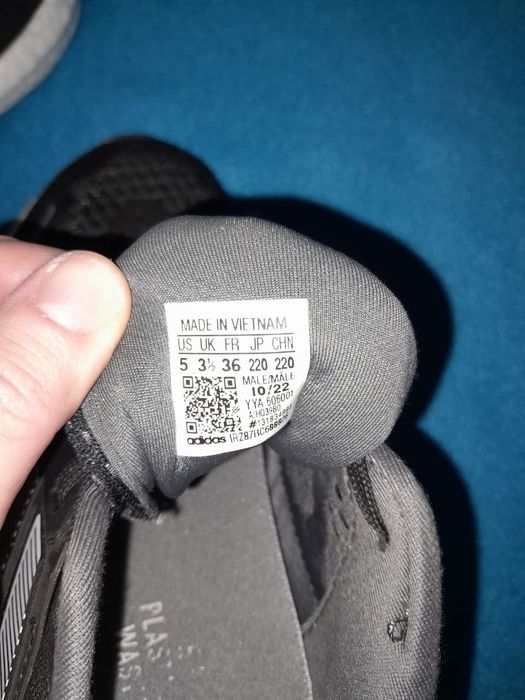 Кроссовки Adidas Оригинал 36 р.