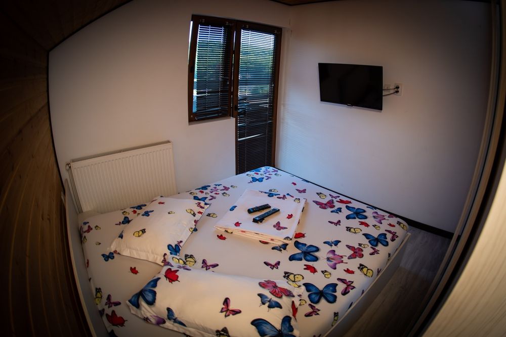 Cabana Mara,6 camere,ciubar,Băile figa