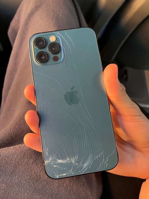 Айфон 12 про разбитый