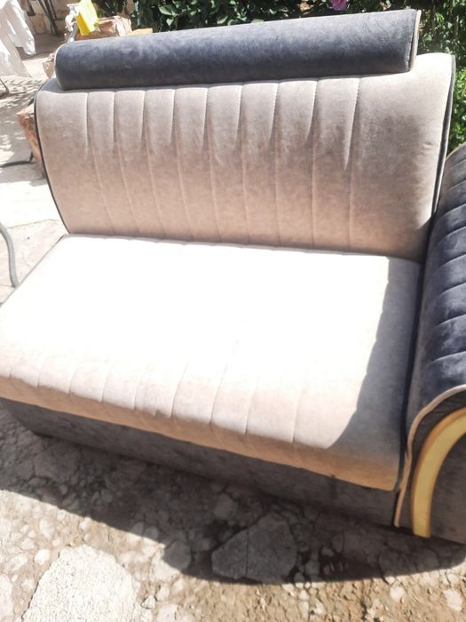 Ugolok divan holati yaxshi tel qlila