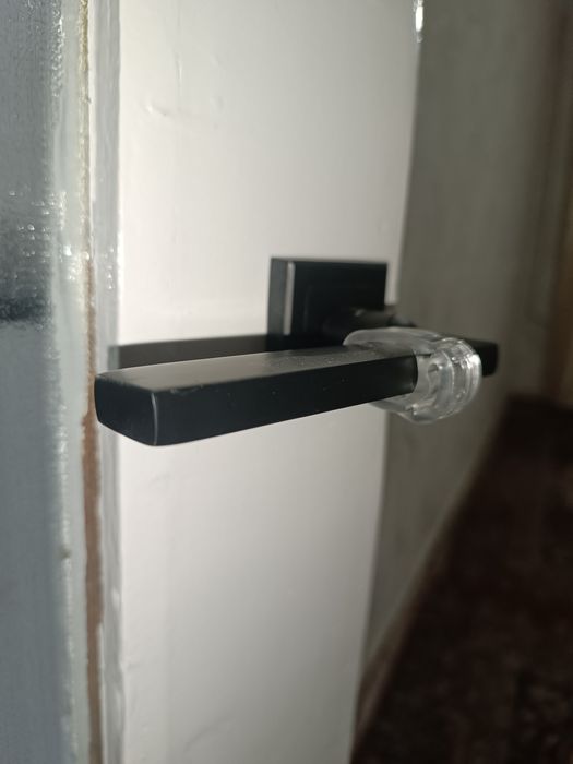 Дверной стопор – унверсальный Ограничитель