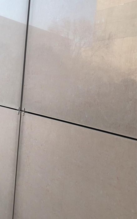 Отдам керамогранит