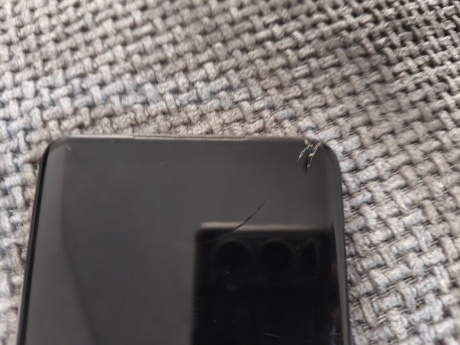 продам на запчасть Oneplus 7pro