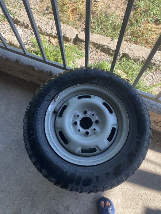 Диски с зимними шинами 175/70/13