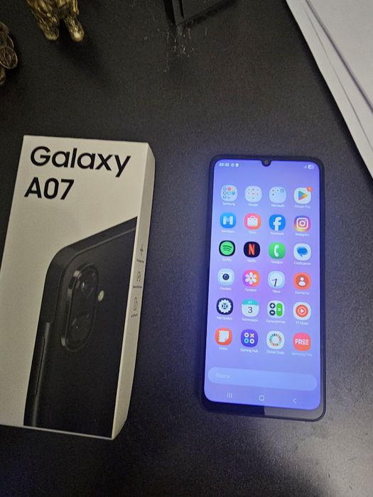 Самсунг А О7 сотовый телефон