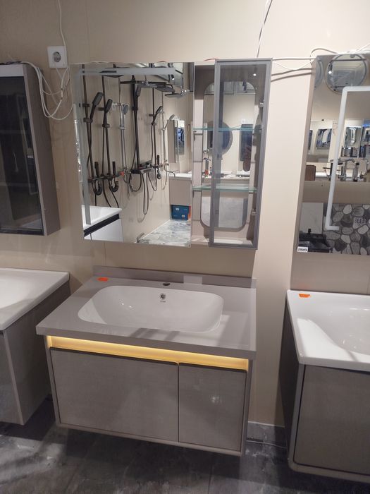 Раковина  с тумбой