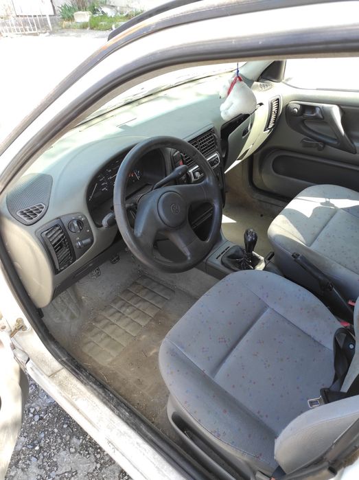 Продавам на части VW POLO 1.0 1997г.