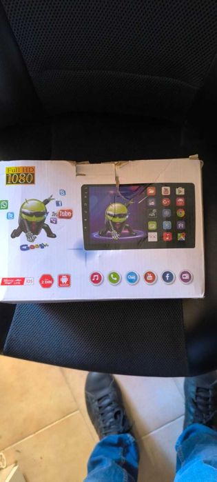 Автомобилна мултимедия 2GB RAM + 32GB RAM, 1 DIN, 9''