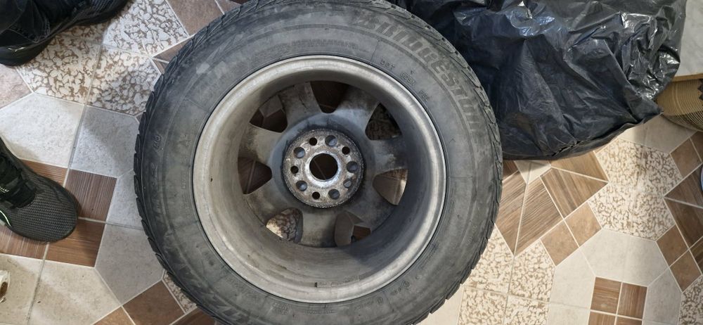 Cauciucuri + jante R15