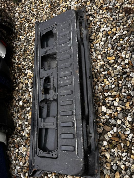 Ușă spate mitsubishi l 200.