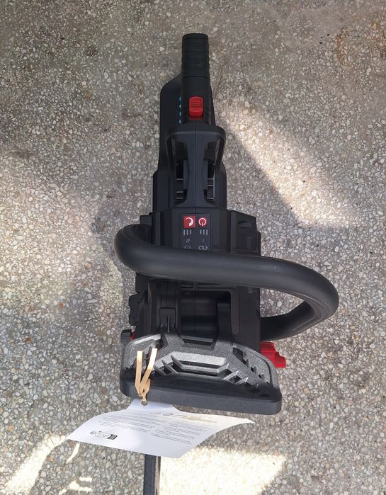Верижен трион за две батерии на Parkside Performance 40V