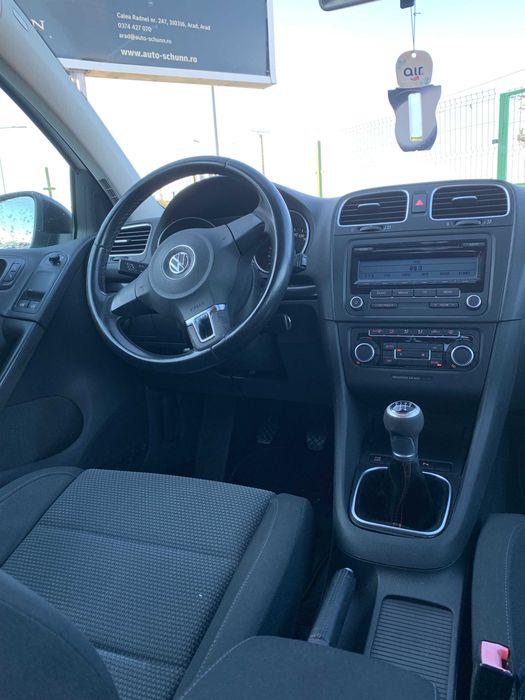 VOLKSWAGEN Golf 2011 — imagine 5
