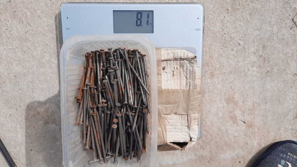 Cuie Pentru Constructii   10/4 , 20/6 10 KG    .