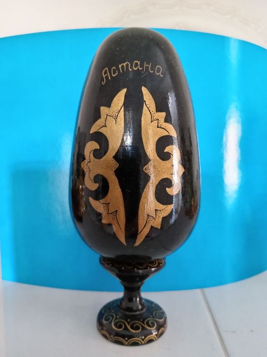 Сувенир на подставке