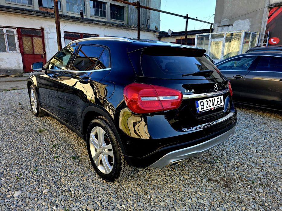 MERCEDES-BENZ GLA 2015 — imagine 3