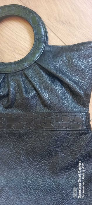 Голяма,дамска чанта-естествена кожа