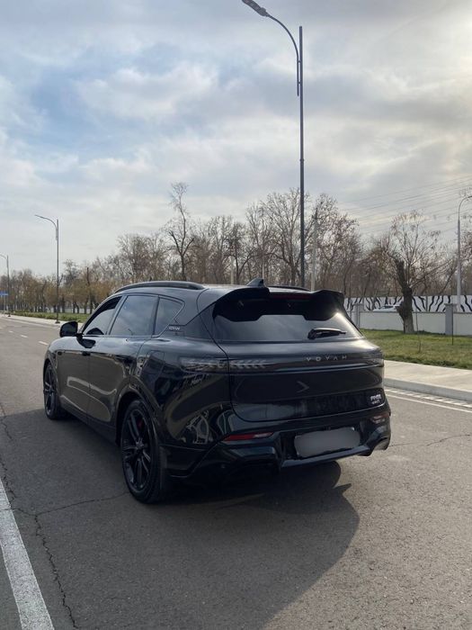 Voyah Free 2025 — 2