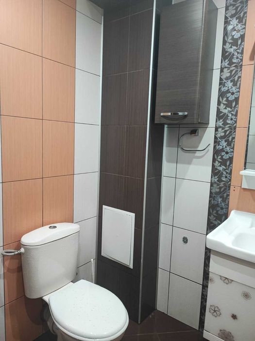 Дава се под наем Тристаен апартамент в Стара Загора, Била - 124 кв.м за 650 € - Снимка #12