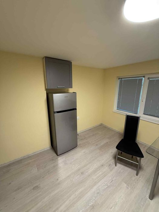 Дава се под наем Двустаен апартамент в София, Карпузица - 43 кв.м за 458.49 € - Снимка #2