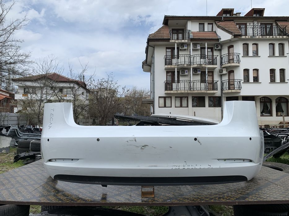 Броня Tesla Model 3