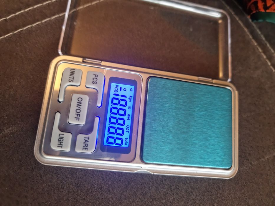 Везна Бижута Монети.до 500гр. 10 €