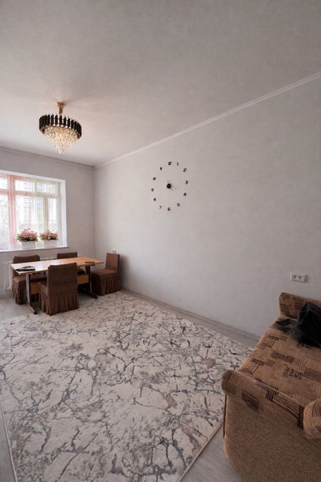 Сдаётся 3-комнатная квартира на М. Горького