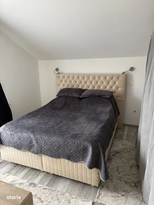 Apartament de vanzare 3 camere  50 mp 2 balcoane zona Floresti Florilo