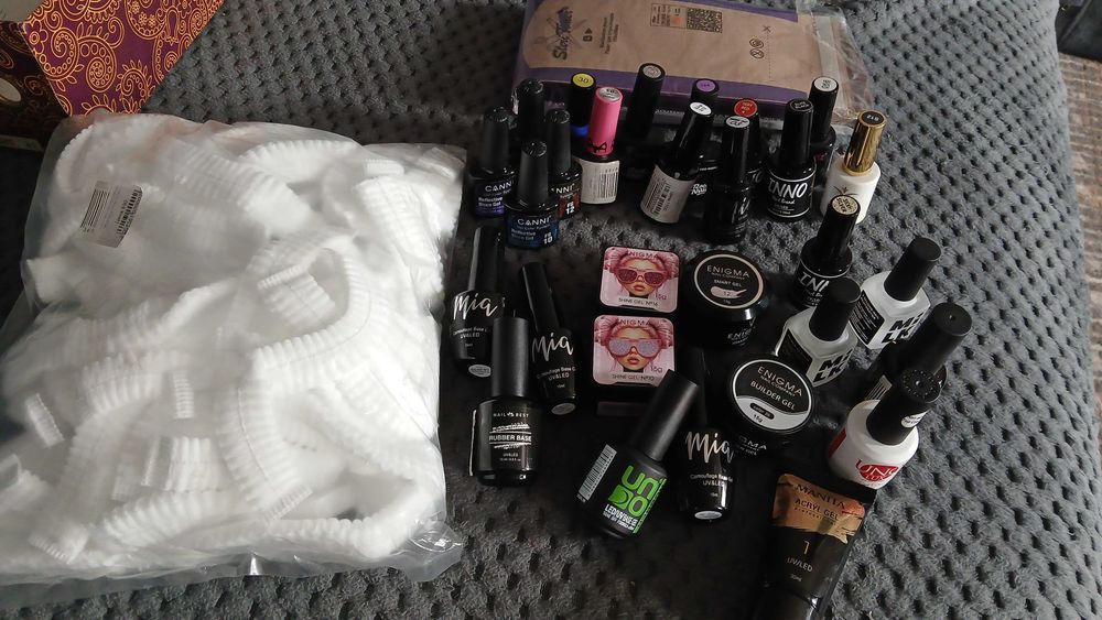 Продам набор для маникюра