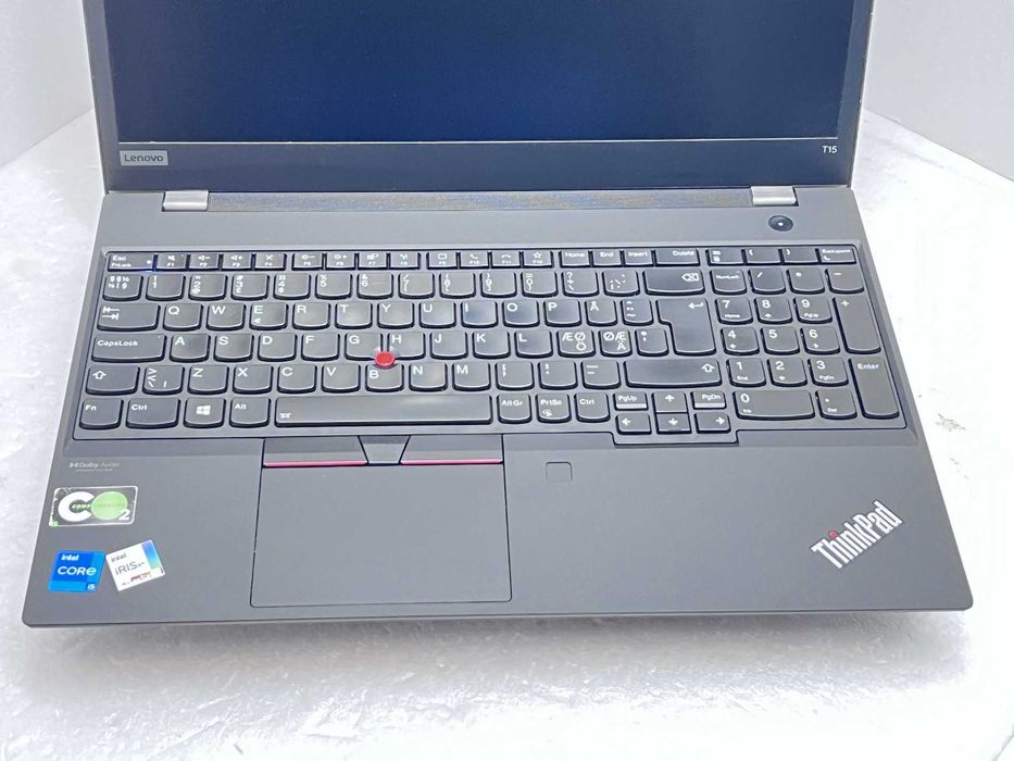 Реновиран лаптоп Lenovo ThinkPad T15 G2 15.6 i5-1135G7 16GB 260GB