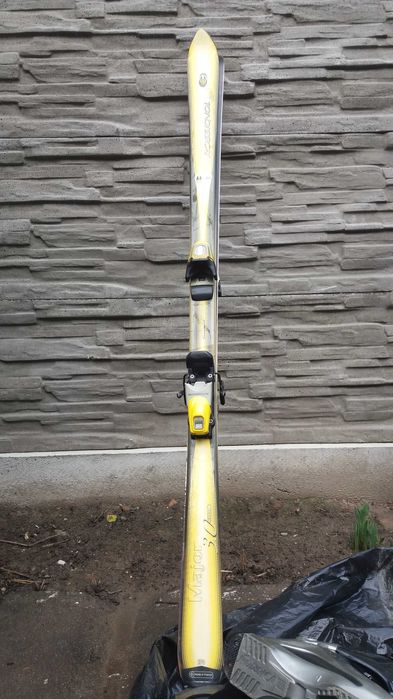 Ski Rossignol +Bete + clapari Nordica