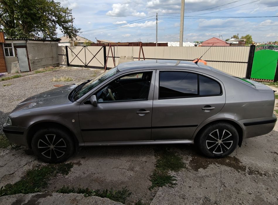 Автомобиль Scoda Octavia