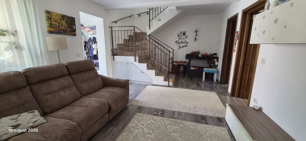 [DE VÂNZARE] Duplex MODERN 3 camere | Complet mobilat & utilat | 3 locuri parcare – Valea Adâncă (Strada Cornești)